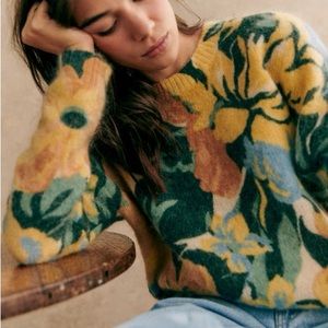 Sezane sweater / jumper in garden flowers pattern size XS